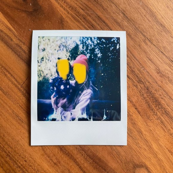 Polaroid One600 Classic Instant Camera (Blue) - Picture 10 of 10